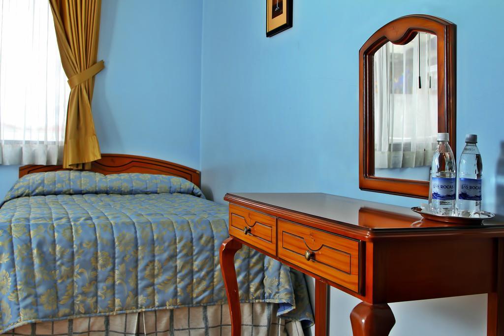 Hotel Yanuncay كوينكا المظهر الخارجي الصورة